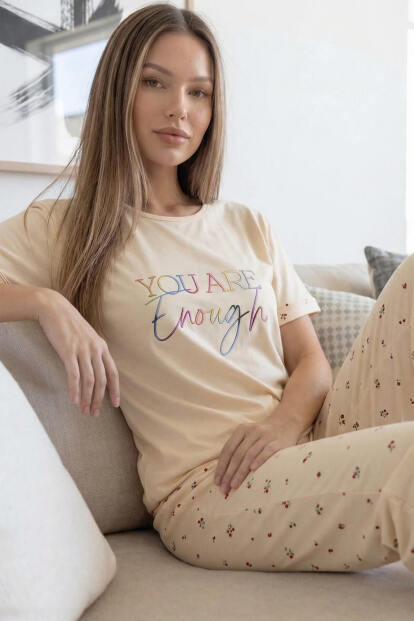 Bej Enough Desenli Bambu Kısa Kol Kadın Pijama Takımı - Pijamaevi
