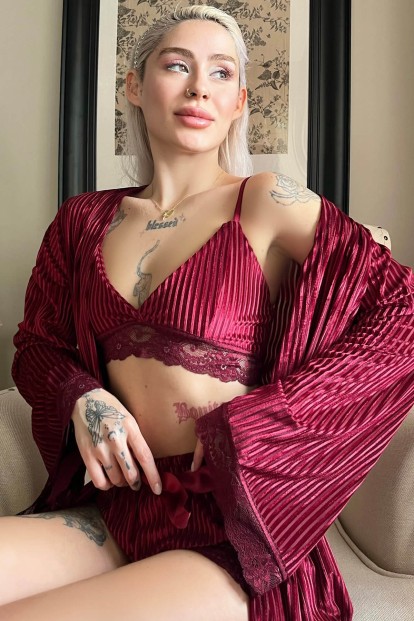 Bordo Devore Kadife Crop Sabahlıklı Şortlu Kadın Pijama Takımı - Pijamaevi