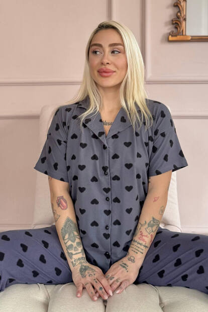 Füme Berry Love Desenli Bambu Önden Düğmeli Kısa Kol Pijama Takımı - Pijamaevi