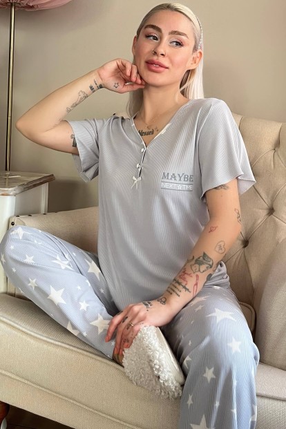 Gri Maybe Next Time Baskılı Örme Patlı Kısa Kol Kadın Pijama - Pijamaevi
