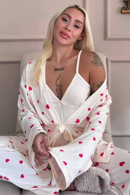 Kalp Desenli Termal Sabahlıklı Kadın Pijama Takımı - Pijamaevi