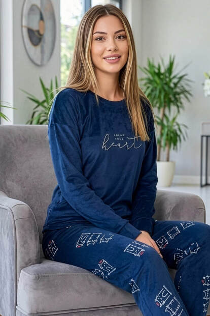 Lacivert Heart Desenli Exclusive Kadife Kadın Pijama Takımı - Pijamaevi