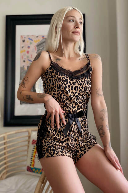 Leopar Pegasus Dantel Detaylı Ip Askı Şortlu Örme Pijama Takımı - Pijamaevi