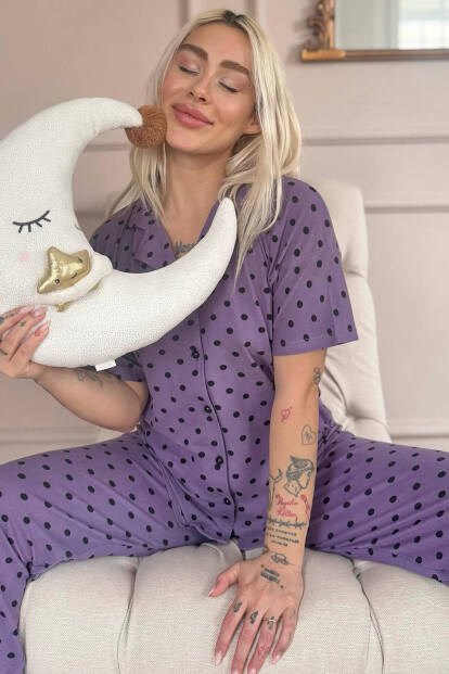 Mor Chic Polka Desenli Bambu Önden Düğmeli Kısa Kol Pijama Takımı - Pijamaevi