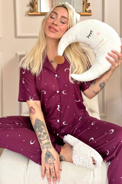 Mürdüm Moon Star Desenli Bambu Önden Düğmeli Kısa Kol Pijama Takımı - Pijamaevi