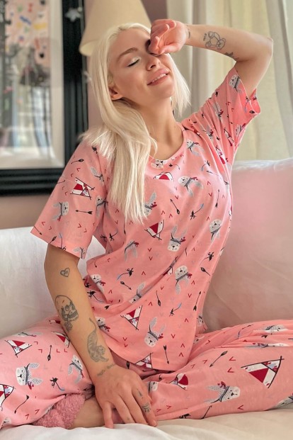 Pembe Wild Rabbit Baskılı Kısa Kollu Kadın Pijama Takımı - Pijamaevi
