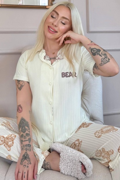 Sarı Bear Desenli Zincir Önden Düğmeli Kısa Kol Kadın Pijama - Pijamaevi