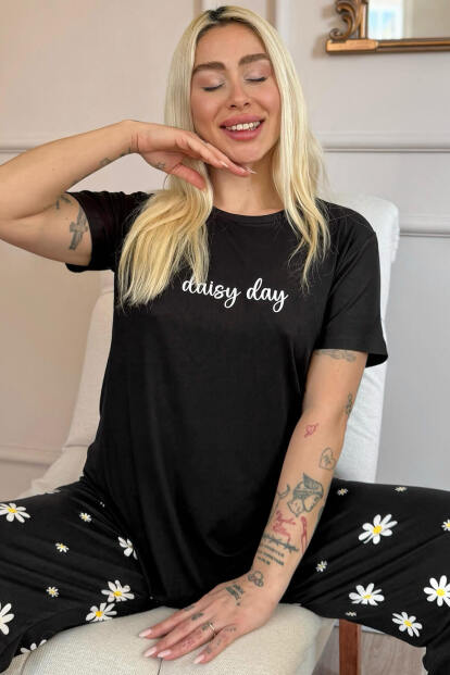 Siyah Daisy Desenli Bambu Kısa Kol Kadın Pijama Takımı - Pijamaevi