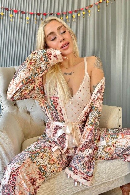 Somon Flore Exclusive Örme Sabahlıklı Kadın Pijama Takımı - Pijamaevi (1)