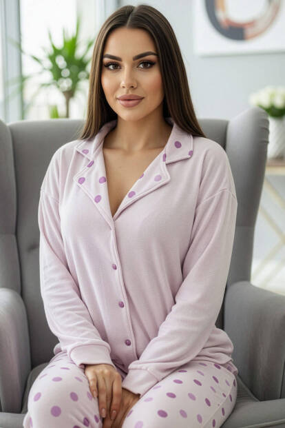 Toz Pembe Puan Desenli Termal Önden Düğmeli Uzun Kollu Kadın Pijama Takımı - Pijamaevi