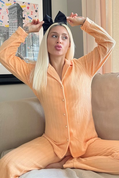 Turuncu Düz Önden Düğmeli Peluş Polar Pijama Takımı - Pijamaevi