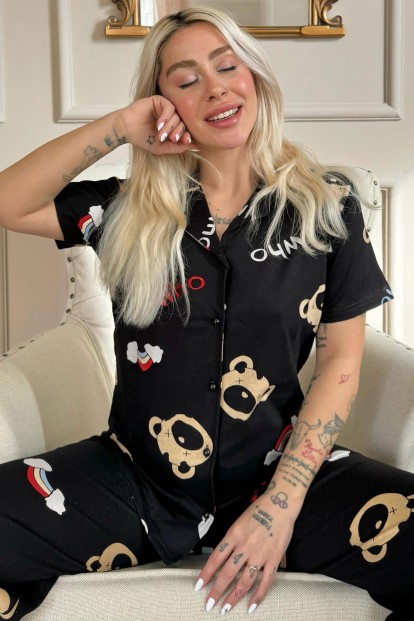 Who Desenli Kısa Kol Önden Düğmeli Kadın Pijama Takımı - Pijamaevi