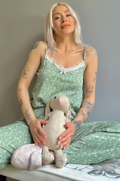 Yaprak Lale Dantelli İp Askılı Örme Kadın Pijama Takımı - Pijamaevi