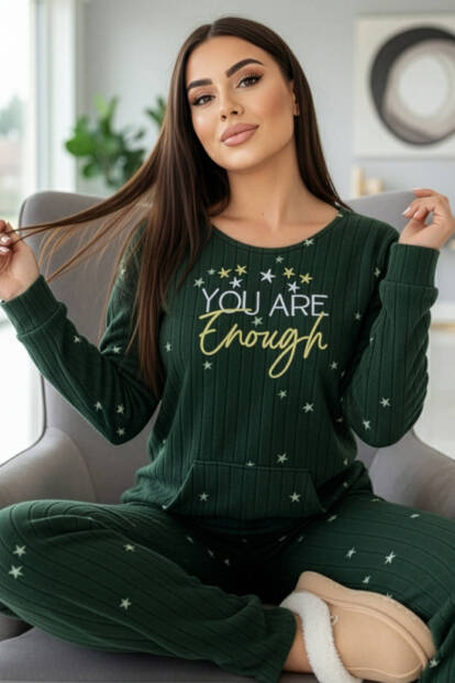 Yeşil Enough Desenli Kanguru Cepli Peluş Polar Pijama Takımı - Pijamaevi