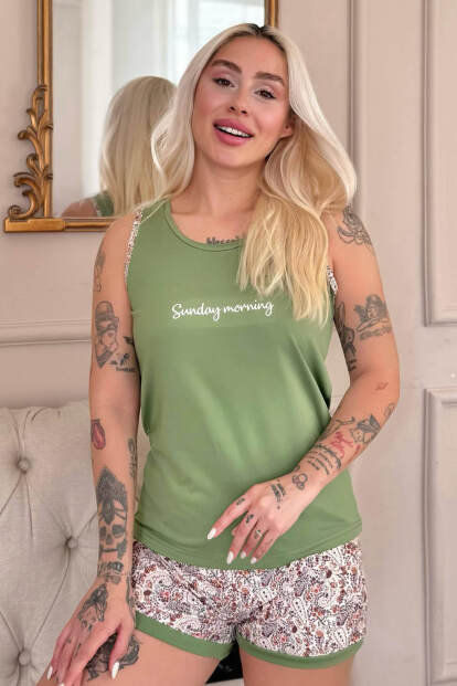 Yeşil Sunday Morning Desenli Sıfır Kol Şortlu Örme Kadın Pijama Takımı - Pijamaevi